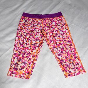 Nike Dri Fit Capri Leggings Girls Large Pink Purple Athletic Crop Pants Active